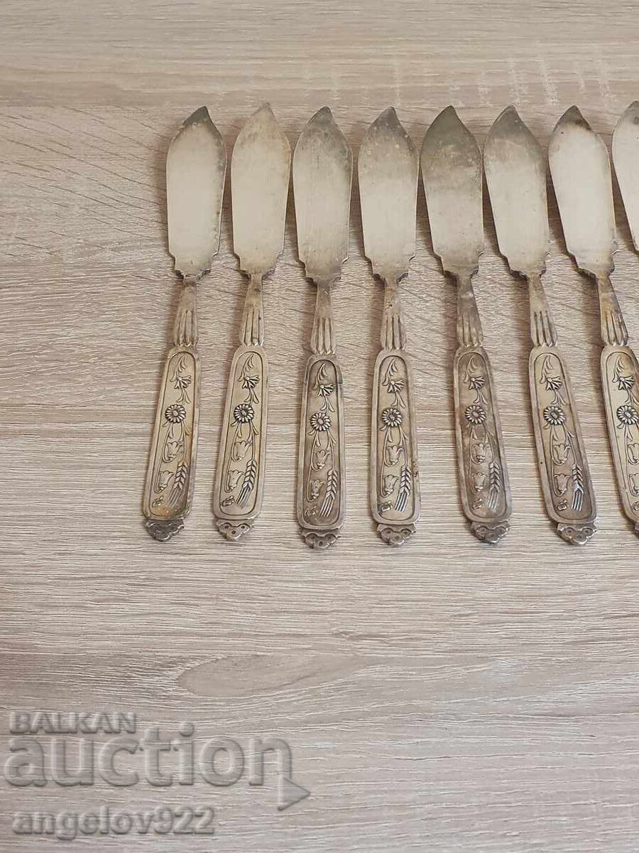 8 EXTRA PRIMA cake knives with price 0.01 BGN | € 0.01 8 EXTRA PRIMA cake knives with price 0.01 BGN | € 0.01