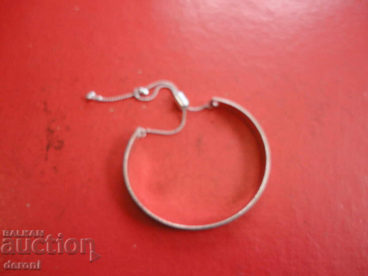 Auction  Attractive ladies' bracelet