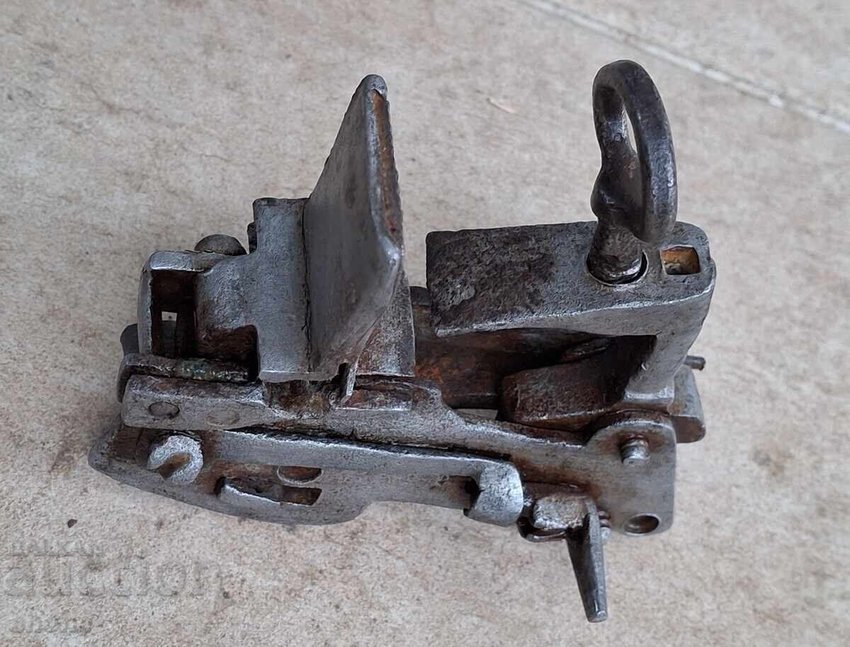 Механизъм за пушка, кремаклийка, шишане, бойлия, карамфилка с цена € 230.08 | 450.00 лв.