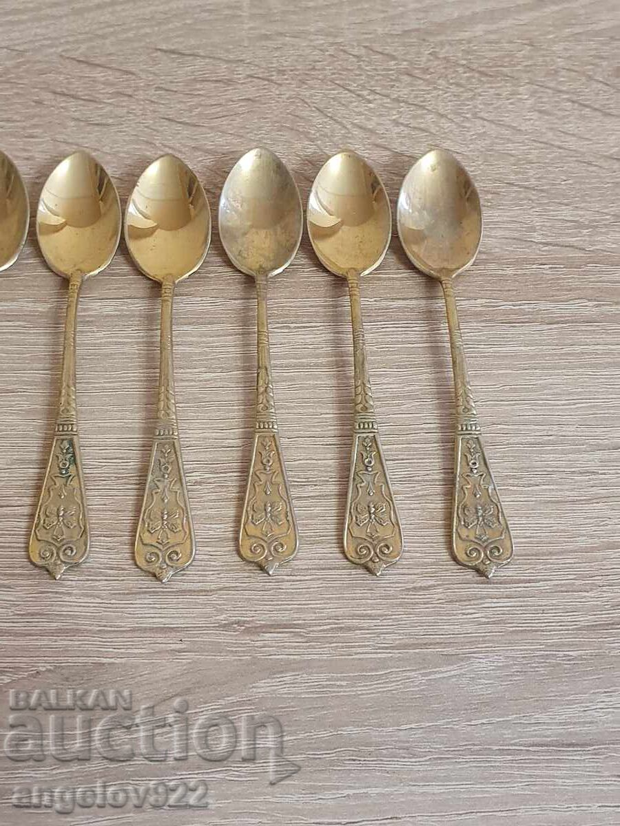 Licitație 6 lingurițe de cafea cu aurire!!! Licitație 6 lingurițe de cafea cu aurire!!!