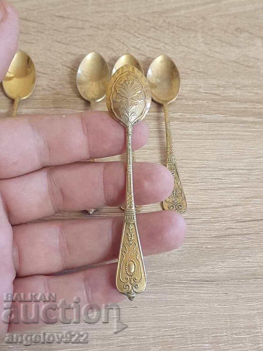 Livrarea 6 lingurițe de cafea cu aurire!!! Livrarea 6 lingurițe de cafea cu aurire!!!