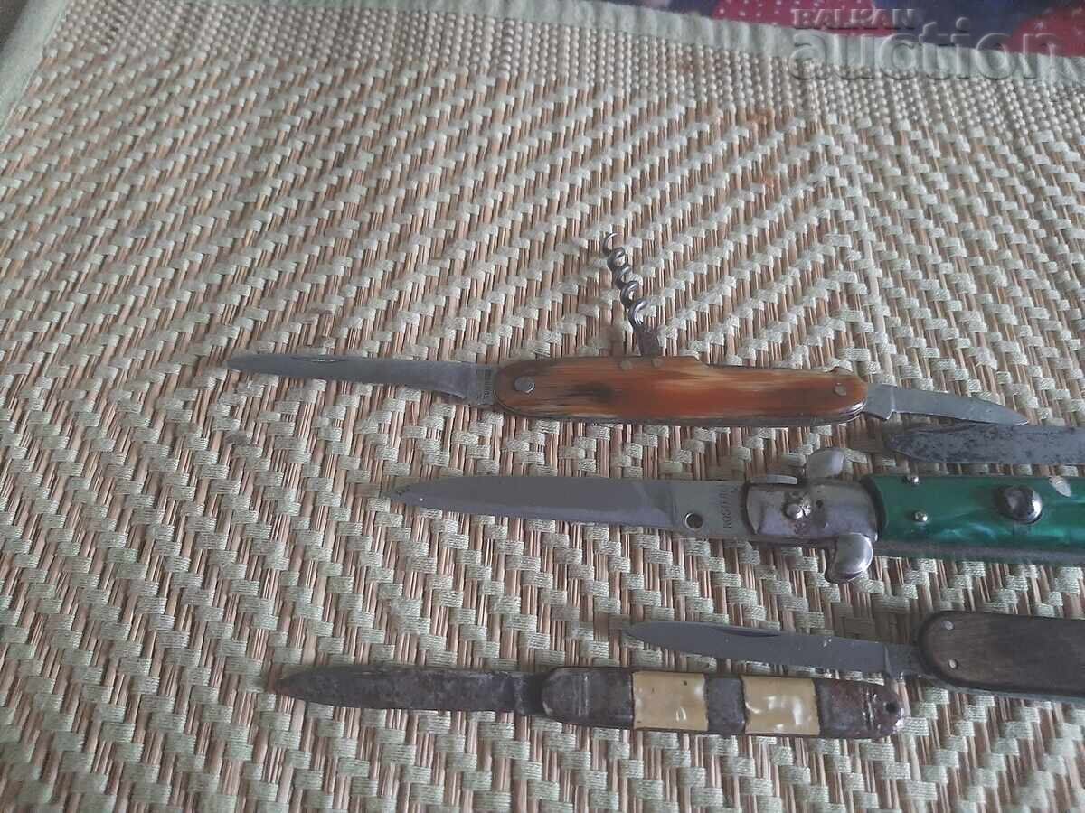 Lot of razor blades for restoration or parts, razor handle with price 0.01 BGN | € 0.01