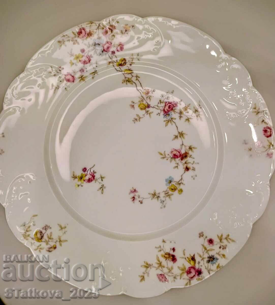 Porcelain plate Limoges 26 cm
