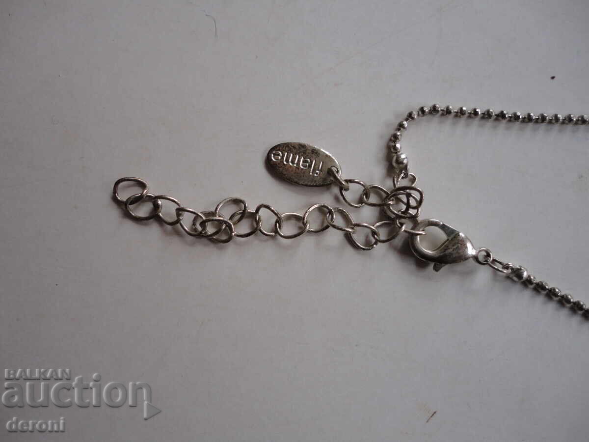 Δημοπρασία Απίθανο κολιέ μενταγιόν Flame με πέτρες Δημοπρασία Απίθανο κολιέ μενταγιόν Flame με πέτρες