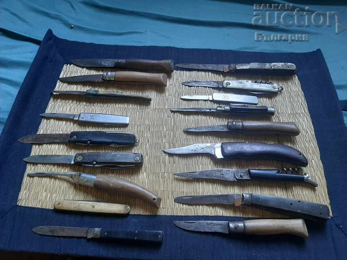 Lot of razor blades for restoration or parts, razor handle