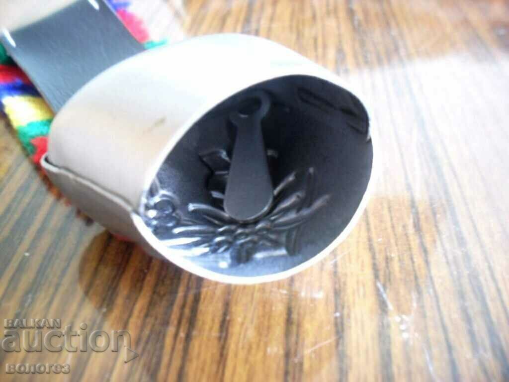 Аукцион Метална хлопка - Швейцария