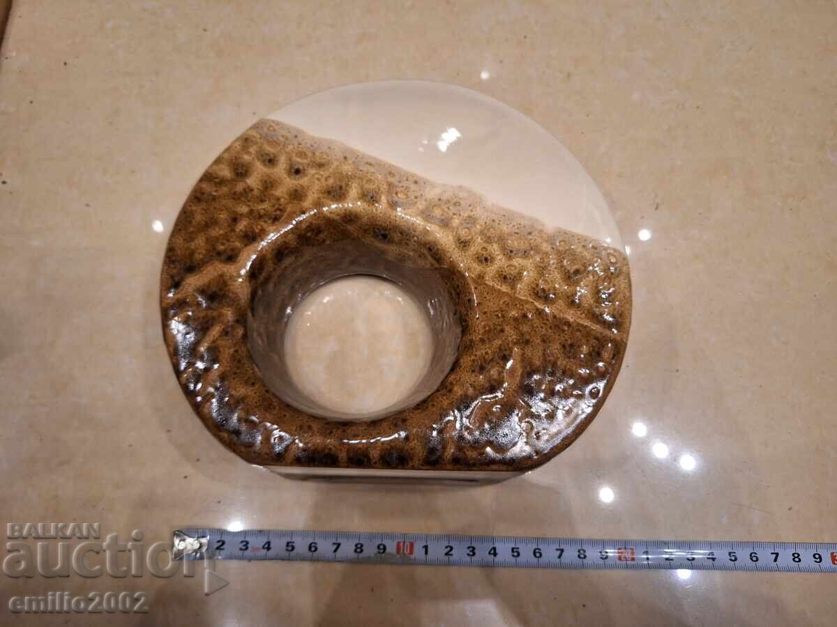 Porcelain vase retro social (Bulgarian Artists Union)