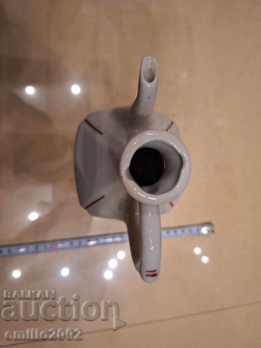 Licitație Caniță din porțelan retro soc