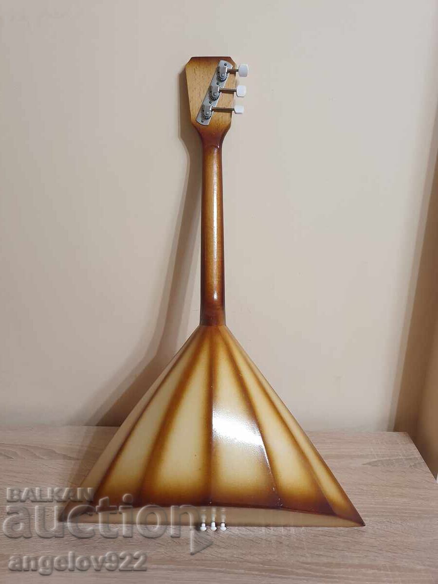 Αυθεντική Ρωσική Μπαλαλάικα από το Λένινγκραντ - 5 Αυθεντική Ρωσική Μπαλαλάικα από το Λένινγκραντ - 5