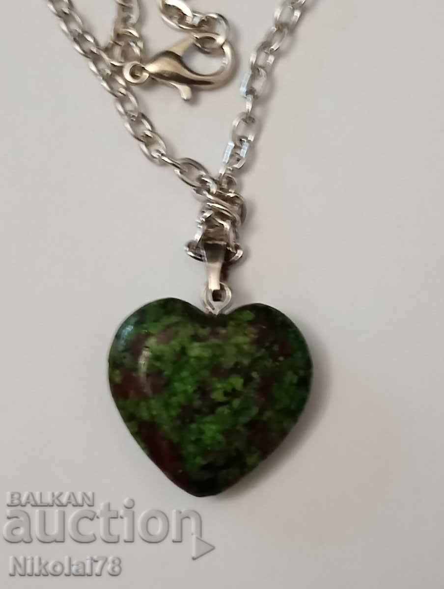 Livrarea Nou colier Zoisit cu Rubin-inimă 20×20 mm, lanț de 45 cm
