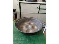 Старинен меден съд за готвене на яйца - Франция