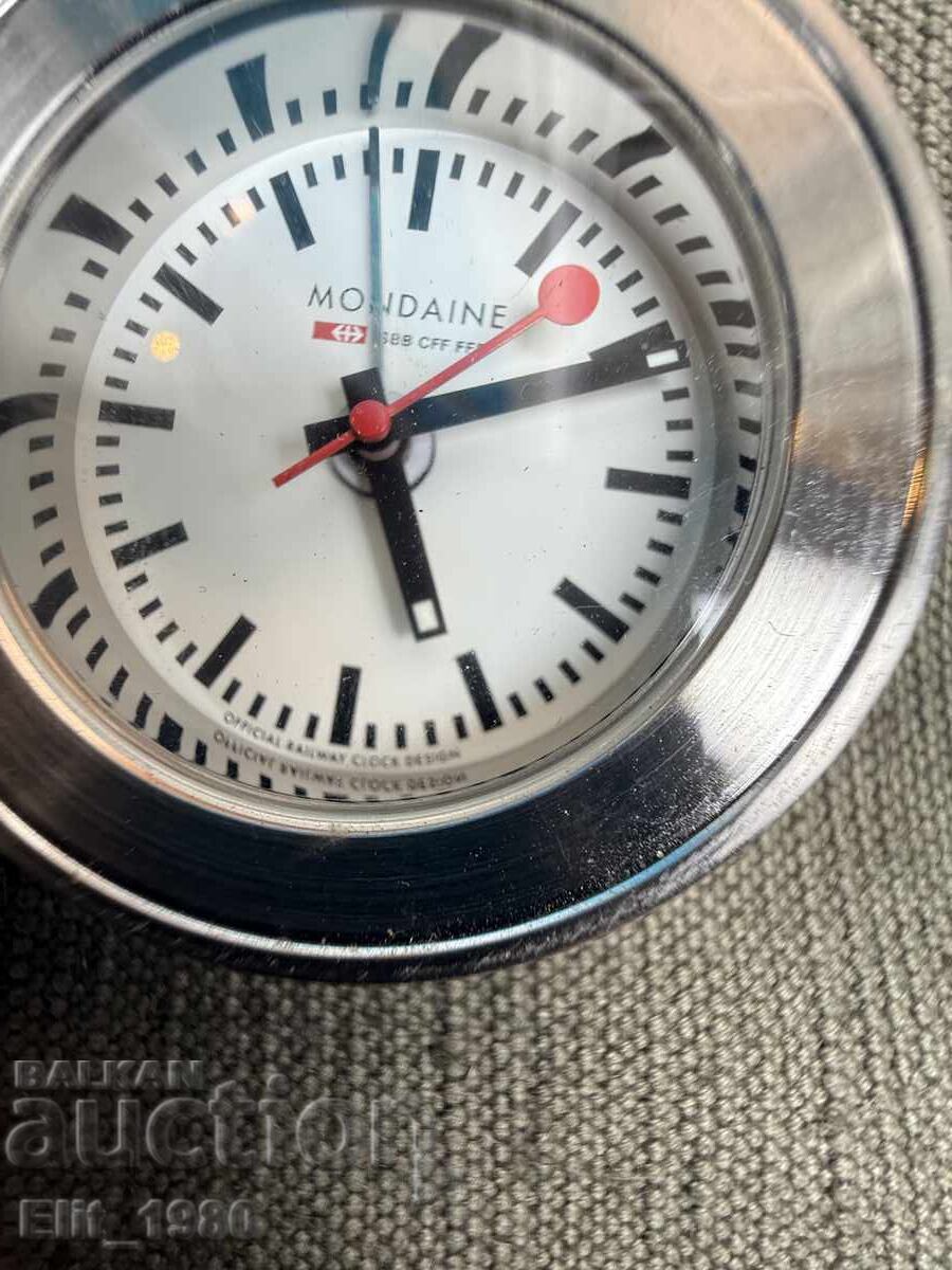 Swiss watch for travel