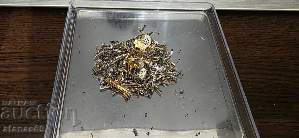 20 gr. electronic scrap №86 cu preț 19.99 BGN | € 10.22 20 gr. electronic scrap №86 cu preț 19.99 BGN | € 10.22