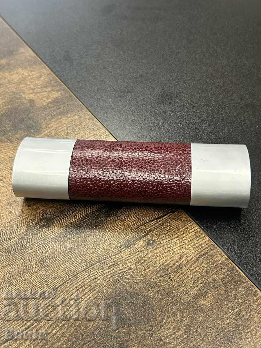 Delivery of Pens - 2 pieces