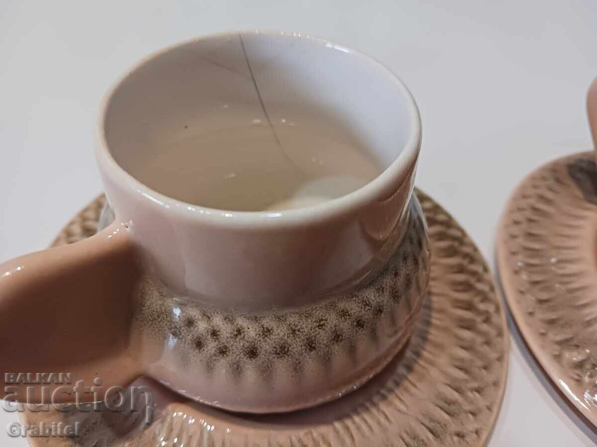 Auction  Ceramic Cup Service