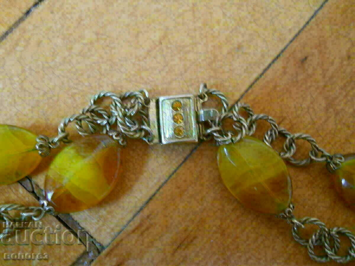 Κολιέ από κεχριμπάρι της Βαλτικής αντίκα με τιμή 350.00 BGN | € 178.95 Κολιέ από κεχριμπάρι της Βαλτικής αντίκα με τιμή 350.00 BGN | € 178.95