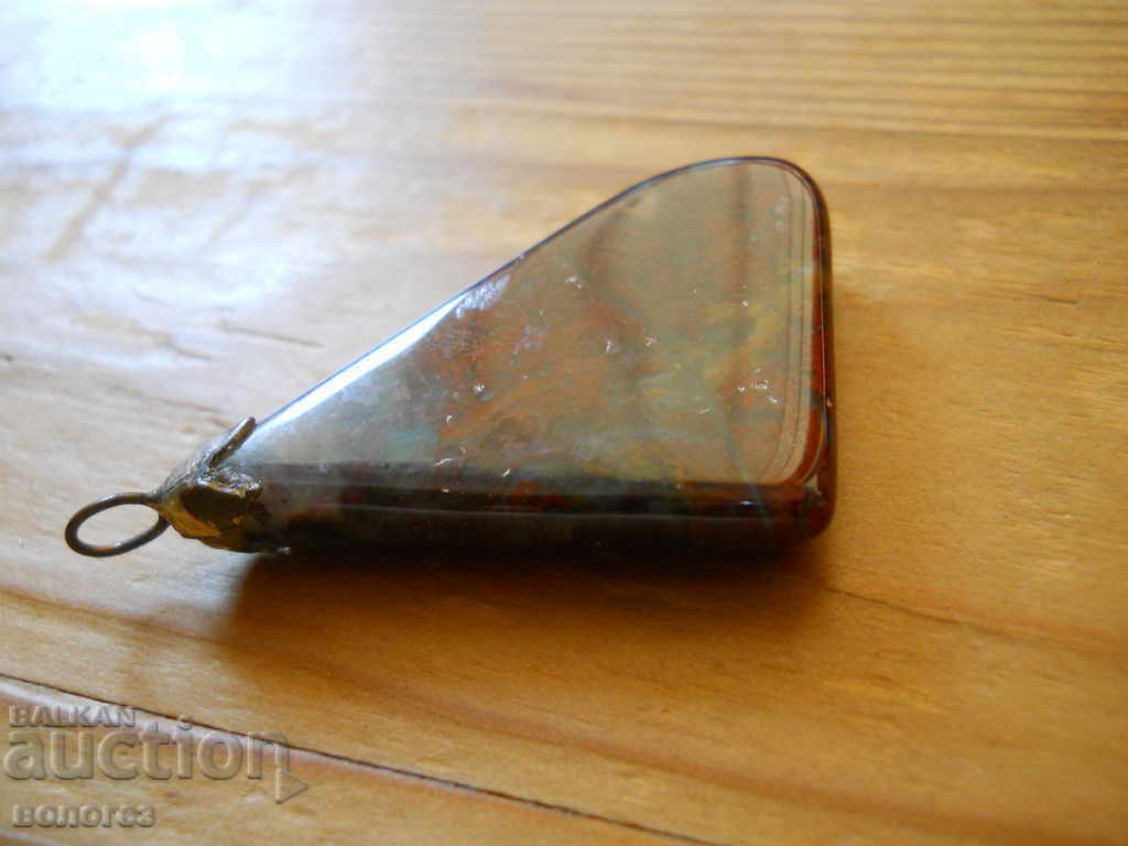 Auction  Jasper locket