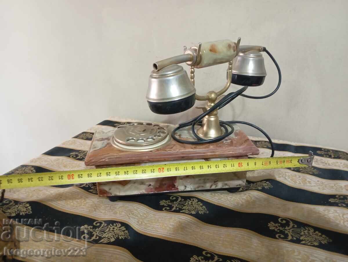 Аукцион Настолен телефон за декорация винтидж