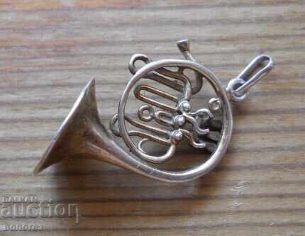 Auction Silver French horn pendant with gold plating Auction Silver French horn pendant with gold plating