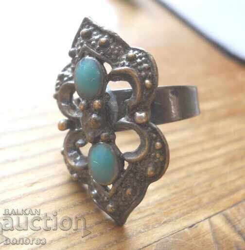 Star ring with turquoise