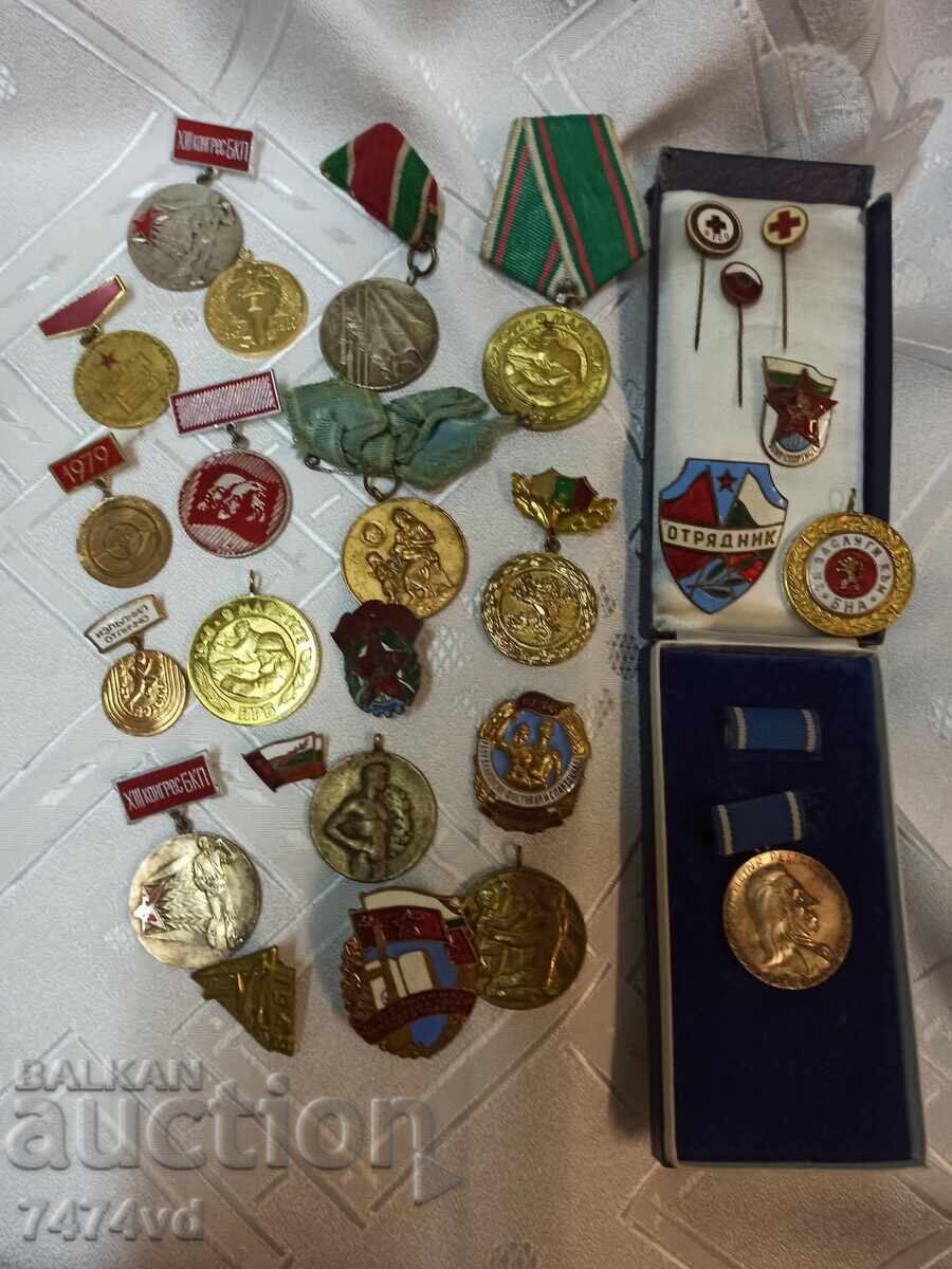 COLLECTION OF ORDERS, MEDALS, BADGES with price 100.00 BGN | € 51.13