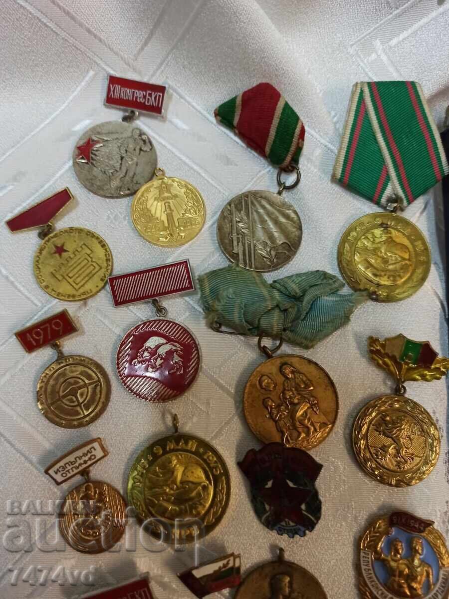 COLLECTION OF ORDERS, MEDALS, BADGES - 5