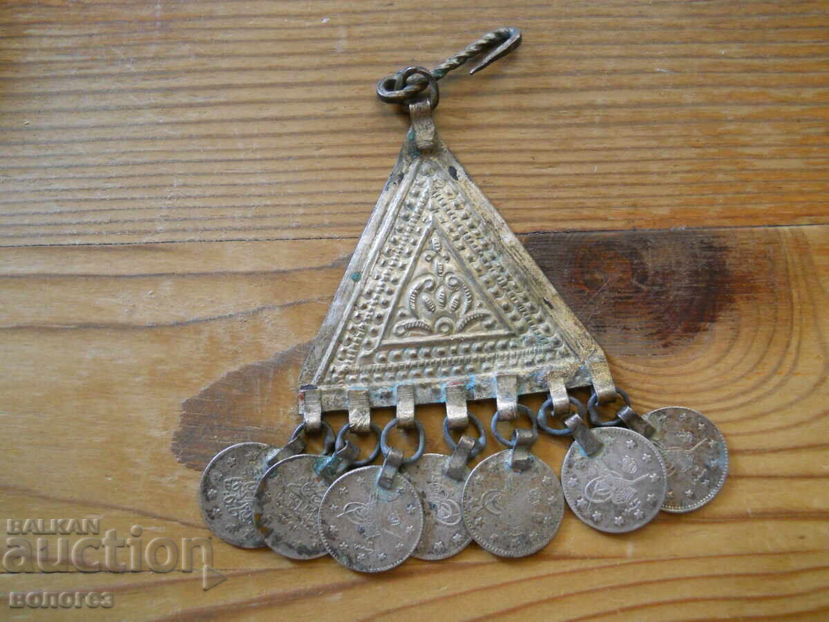 Γυναικεία κοσμήματα Σετσάν για πετσέτα - τρεμοπαίζει Γυναικεία κοσμήματα Σετσάν για πετσέτα - τρεμοπαίζει