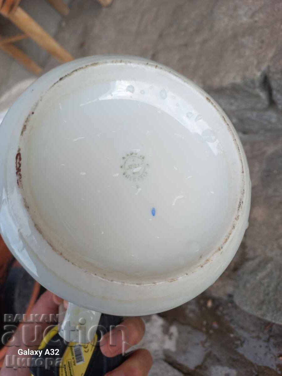 Παράδοση ΜΕΓΑΛΟ ΒΟΥΛΓΑΡΙΚΟ ΠΟΡΣΕΛΑΝΙΝΟ ΚΑΝΑΤΑ