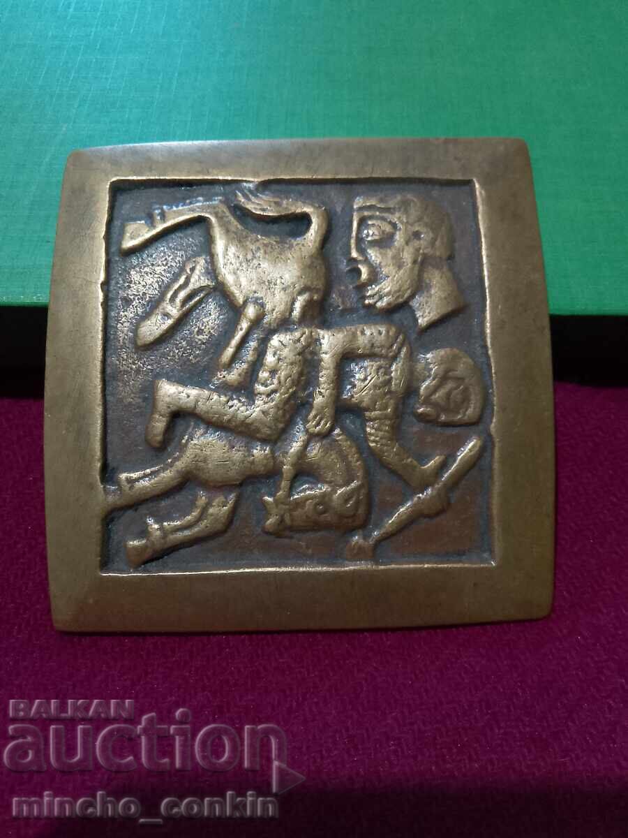 Βουλγαρική χειροποίητη πόρπη με σκηνή από τον θησαυρό του Λετνίτσα με τιμή 350.00 BGN | € 178.95