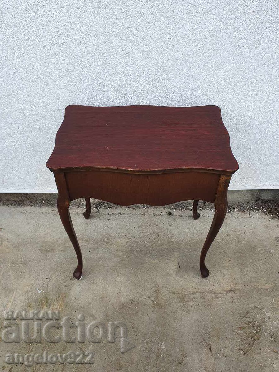 Όμορφη vintage ξύλινη συρταριέρα!!! - 5