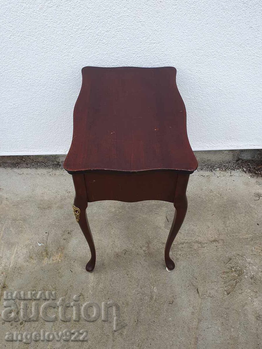 Όμορφη vintage ξύλινη συρταριέρα!!! - 6