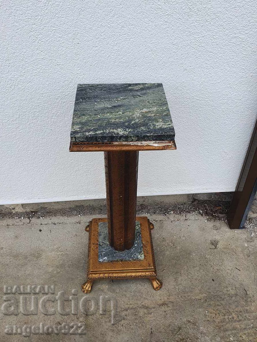 Licitație Piedestal vintage superb cu blaturi din marmură!!!