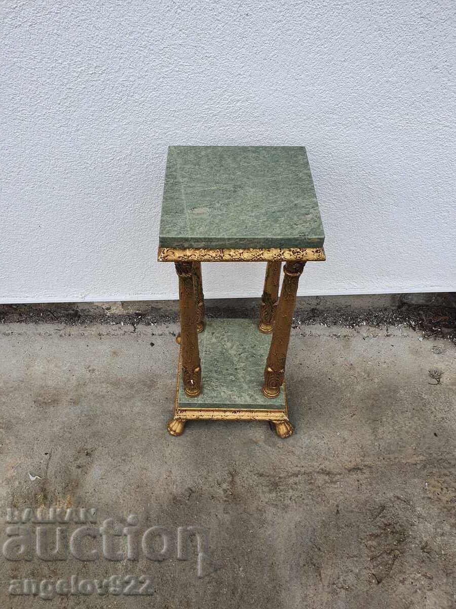 Доставка на Красив винтидж пиедестал с мраморни плотове!!! Доставка на Красив винтидж пиедестал с мраморни плотове!!!