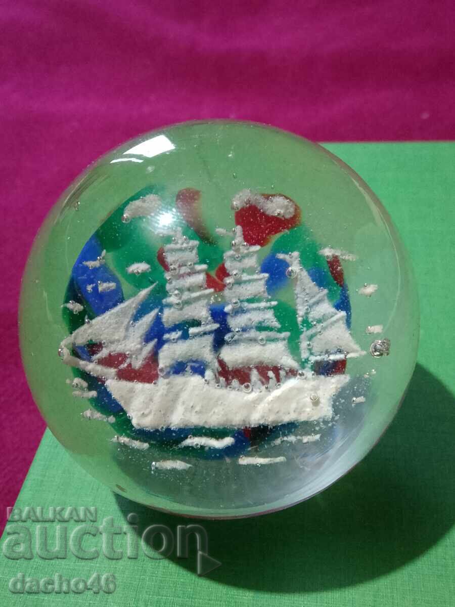 Presărtător vechi bulgăresc original, cu navă, mare, velier Presărtător vechi bulgăresc original, cu navă, mare, velier