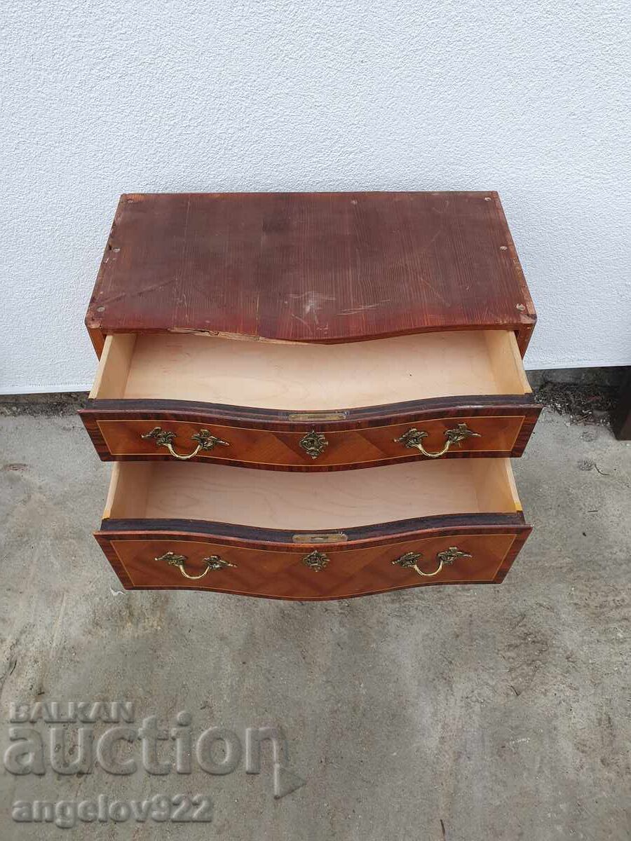 Красив винтидж дървен скрин масив!!! с цена 0.01 лв. | € 0.01