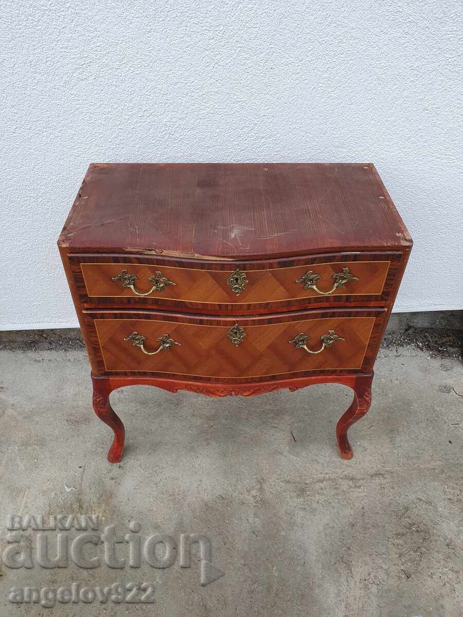 Красив винтидж дървен скрин масив!!!