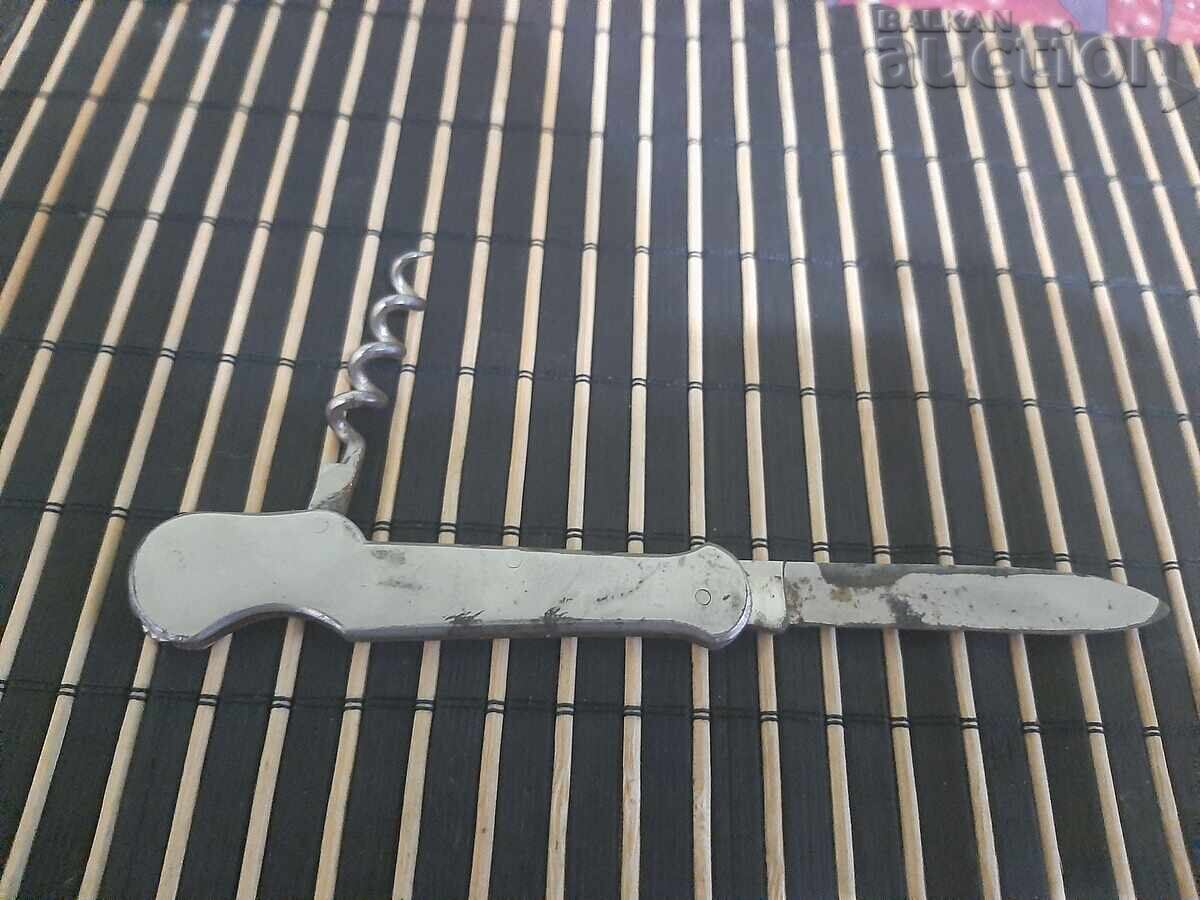 An old pocket knife - 5