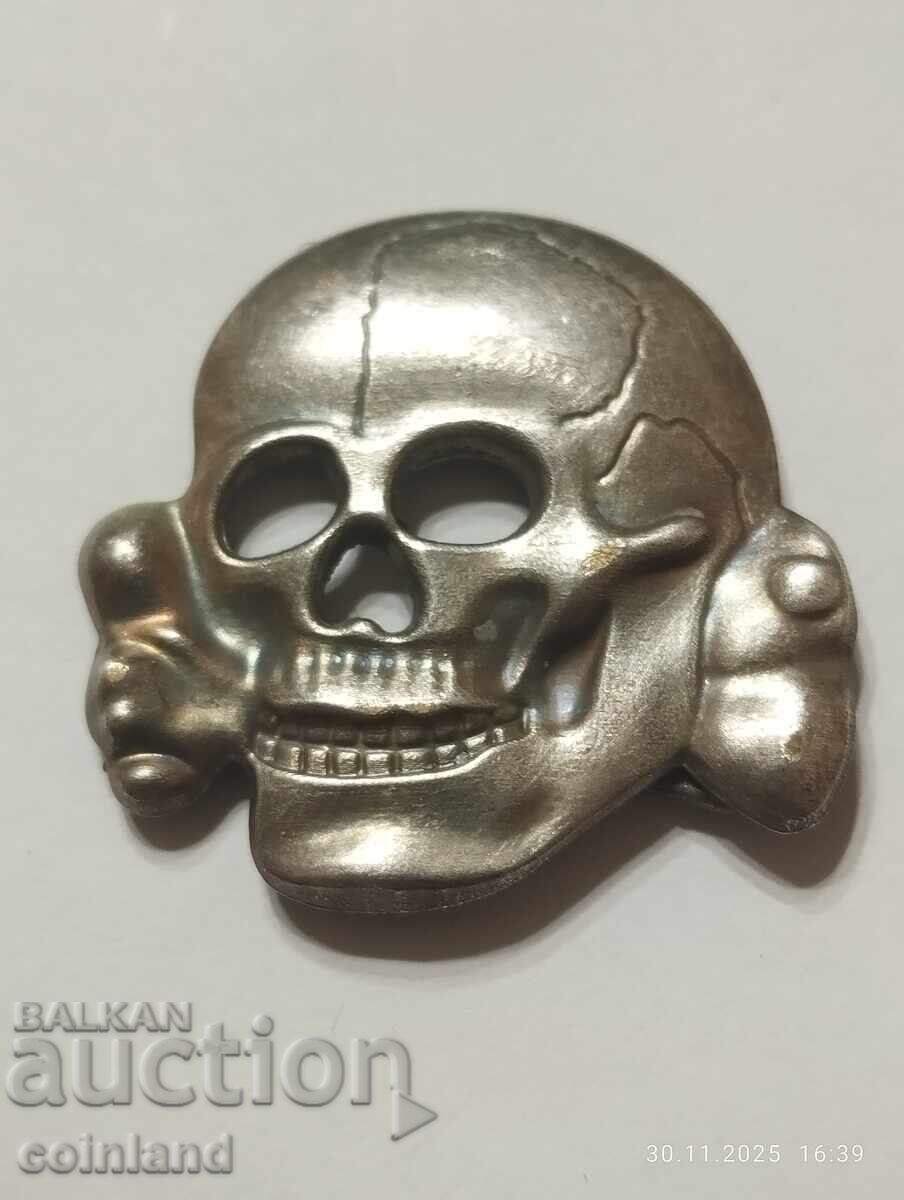German Nazi SS Totenkopf Badge REPLICA REPRODUCTION