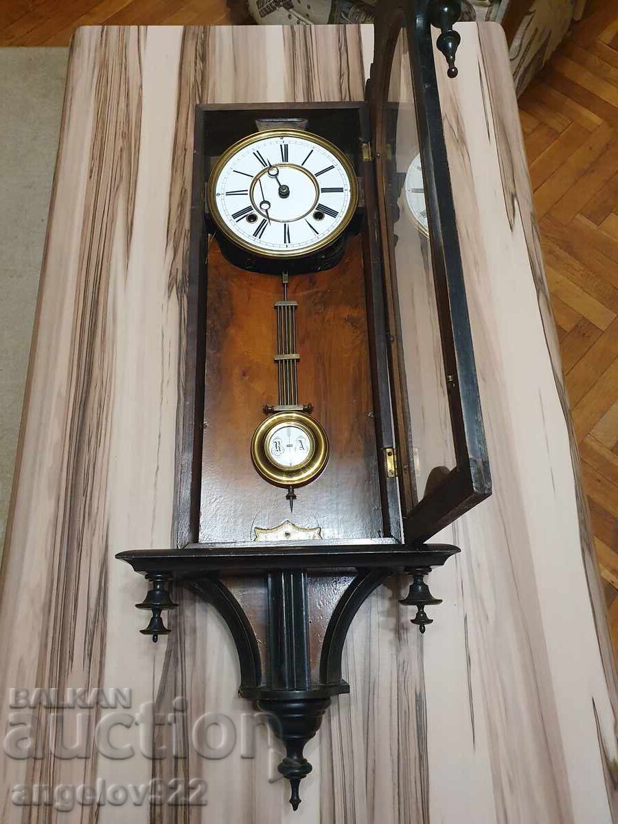 Стар Немски стенен часовник!!! с цена 26.00 лв. | € 13.29 Стар Немски стенен часовник!!! с цена 26.00 лв. | € 13.29