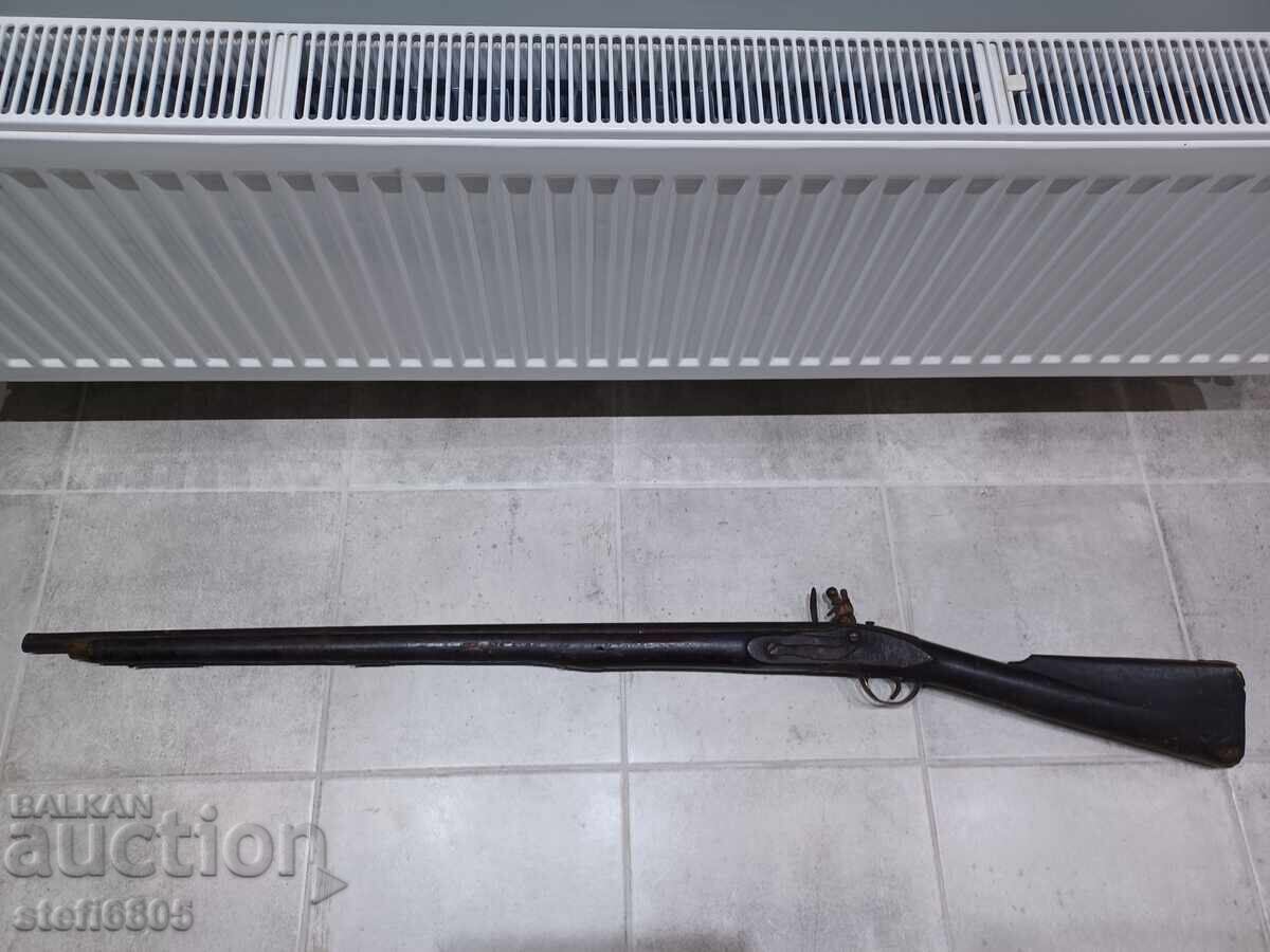 СТАРА АНГЛИЙСКА АРМЕЙСКА КРЕМЪЧНА ПУШКА с цена 666.00 лв. | € 340.52