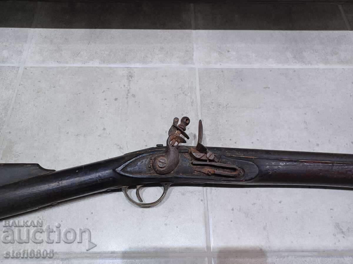 Аукцион СТАРА АНГЛИЙСКА АРМЕЙСКА КРЕМЪЧНА ПУШКА