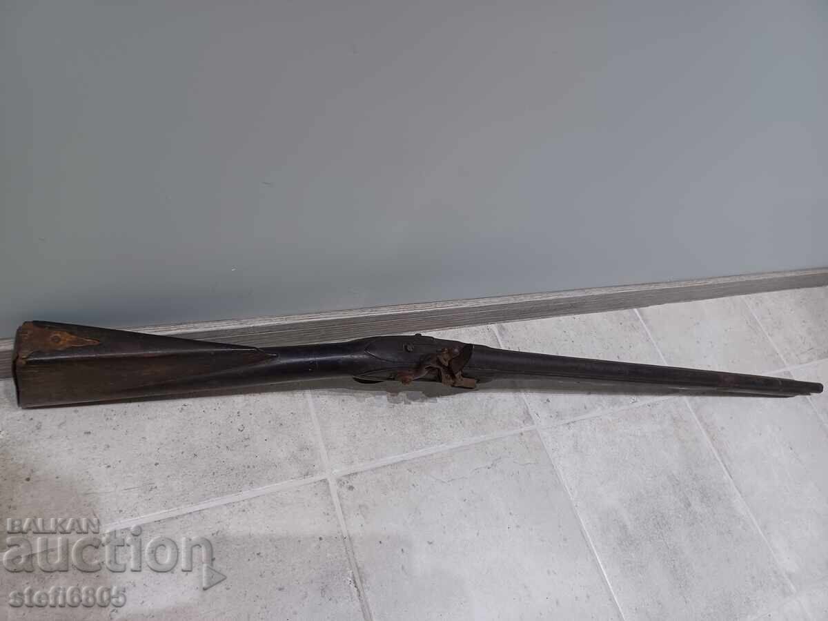 Доставка на СТАРА АНГЛИЙСКА АРМЕЙСКА КРЕМЪЧНА ПУШКА