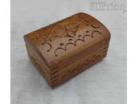 CUTIE DIN LEMN SCULPTATĂ PENTRU BIJUTERII