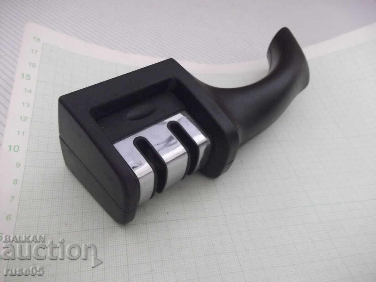 Knife sharpener and other items - 5