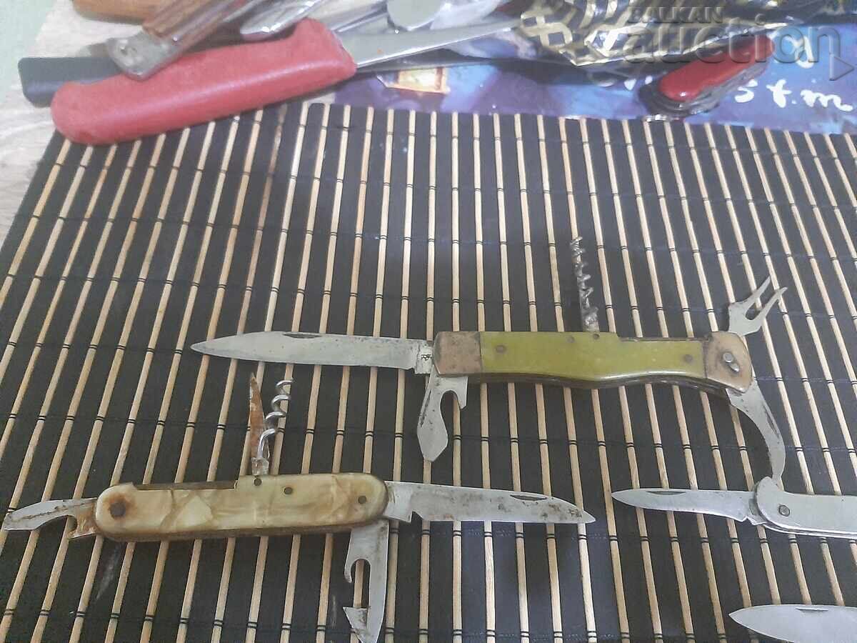 Lot of razor blades for restoration or parts, razor handle with price 0.01 BGN | € 0.01