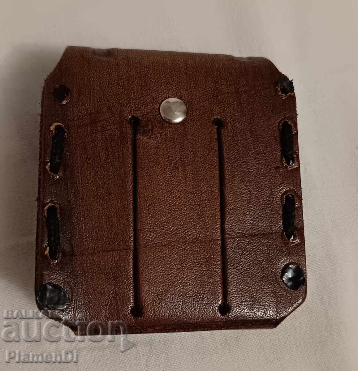 Κάθε θήκη για αναπτήρα Zippo με τιμή 35.00 BGN | € 17.90 Κάθε θήκη για αναπτήρα Zippo με τιμή 35.00 BGN | € 17.90