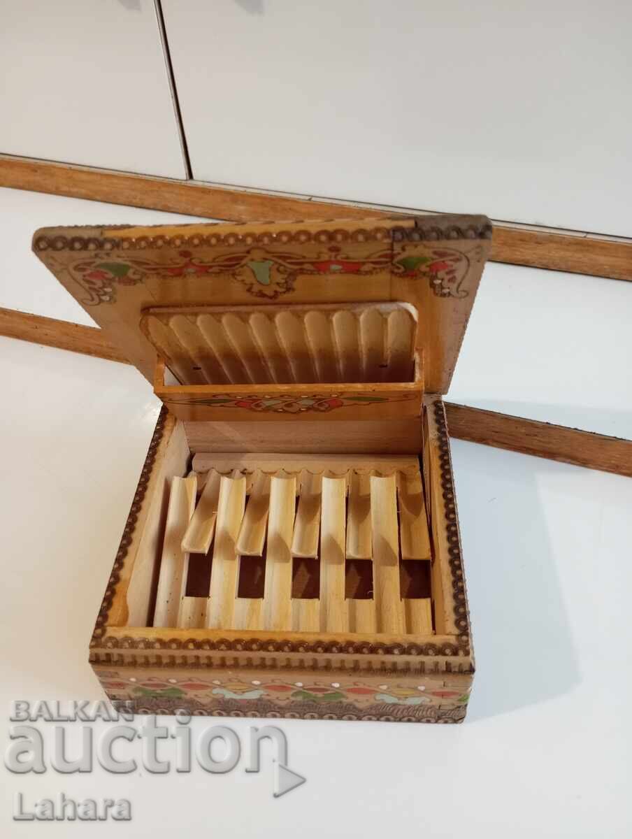Wooden cigarette box - 6