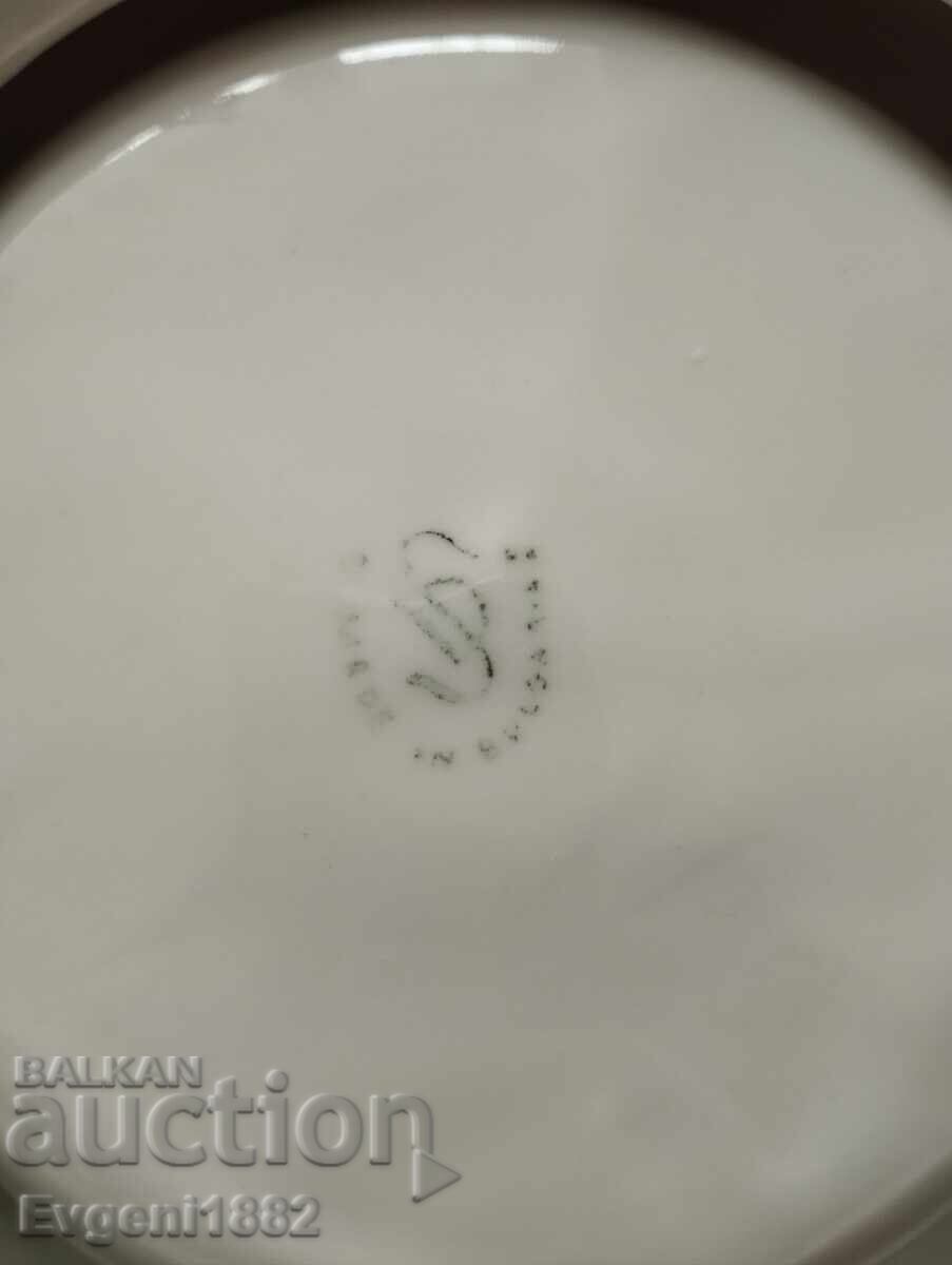 Delivery of Mickey Mouse Star Porcelain Ashtray Made in Bulgaria