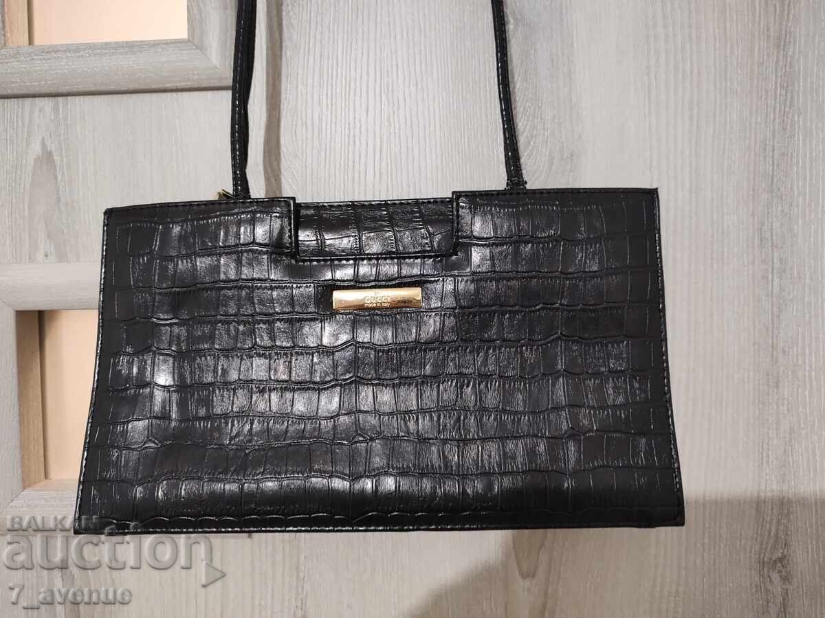 Geantă elegantă de damă Gucci 30.11.25 Geantă elegantă de damă Gucci 30.11.25