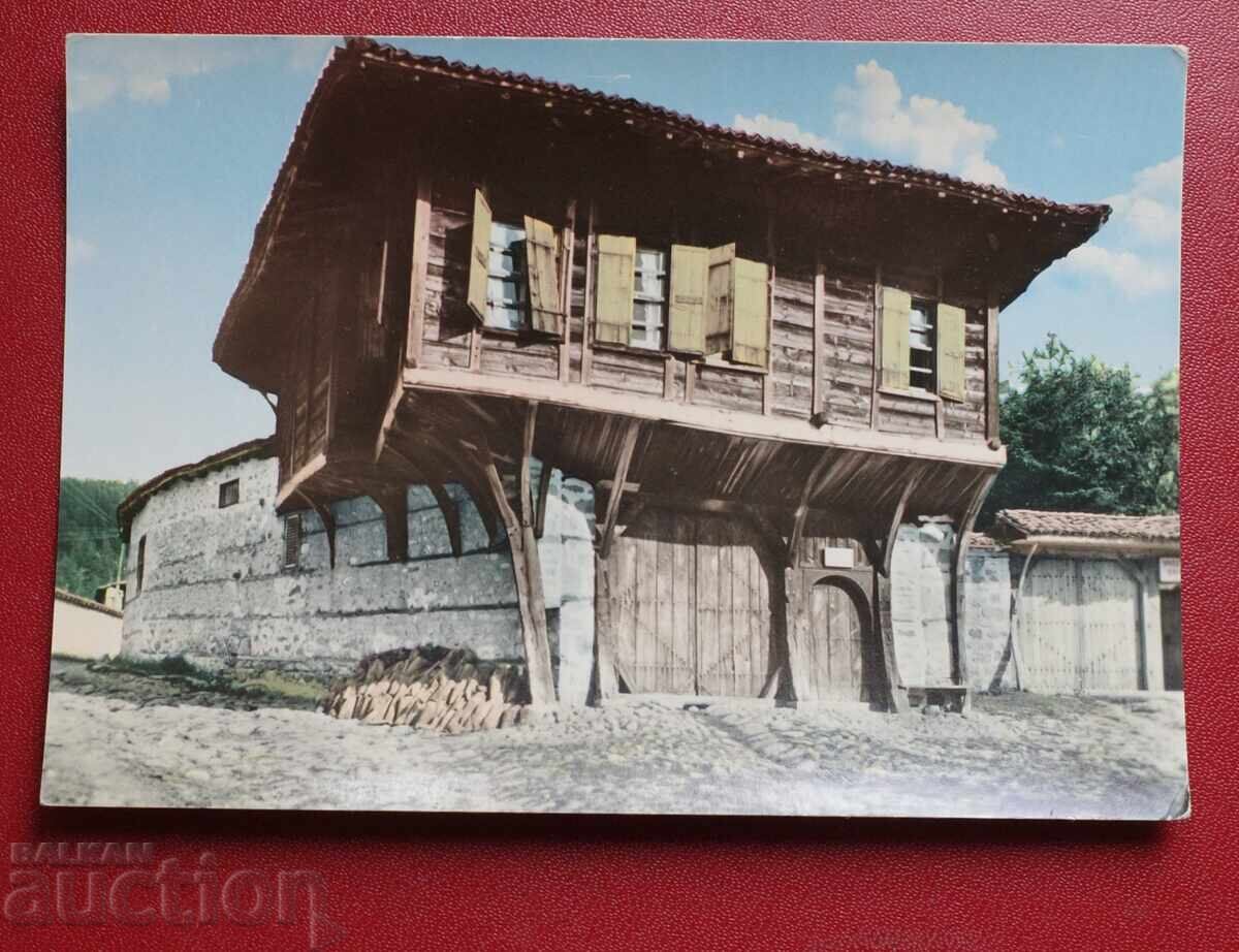 Τσουκνίδα Τσουκνίδα